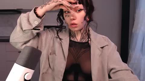 dirty Diana online show from February 13, 2:42 pm