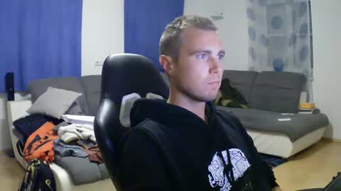 John Pearl online show from September 24, 7:20 pm