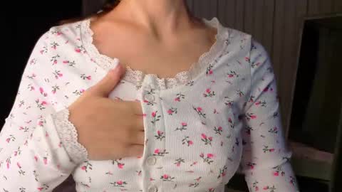 Nicole online show from March 22, 9:19 pm