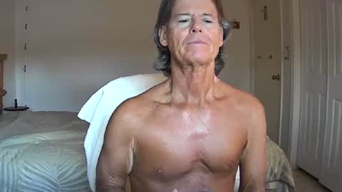 hewes1 online show from July 24, 12:02 pm