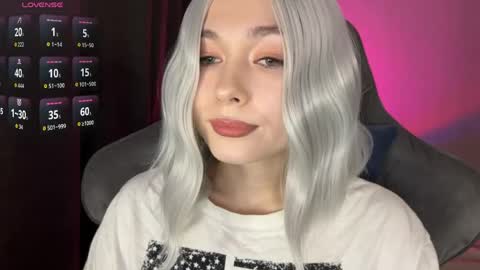  Nora  online show from June 6, 11:54 pm