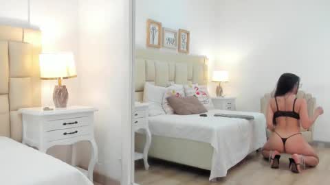 heysel  online show from February 18, 8:03 am