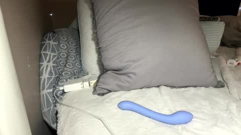 Bondage blondiie online show from May 25, 5:57 am