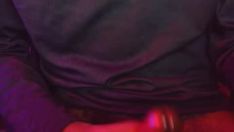 ishow2cumforU online show from June 11, 10:57 am