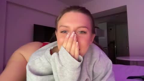 S online show from March 15, 4:21 pm