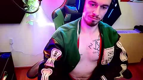 himbrojock online show from December 18, 11:22 pm