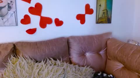 hinata lee online show from March 10, 8:17 am