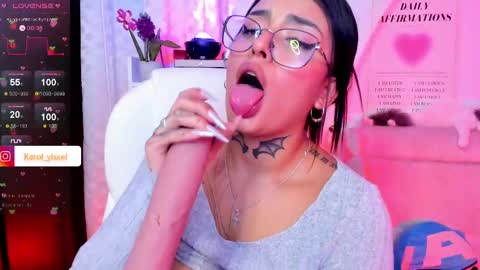  Karol  Independent Model online show from February 12, 6:40 am