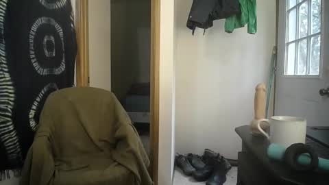 Hippie Jijm online show from December 6, 7:39 pm