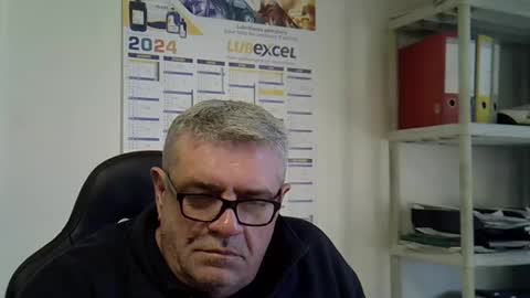 hippo online show from December 4, 10:07 am