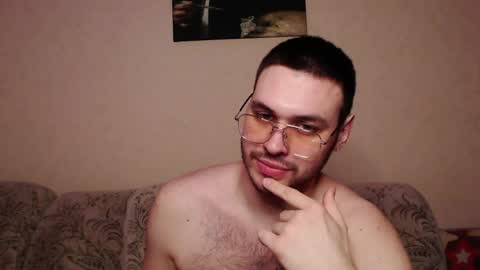 Hisoka online show from March 6, 11:48 pm