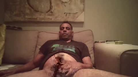 robbyr online show from July 2, 8:58 pm