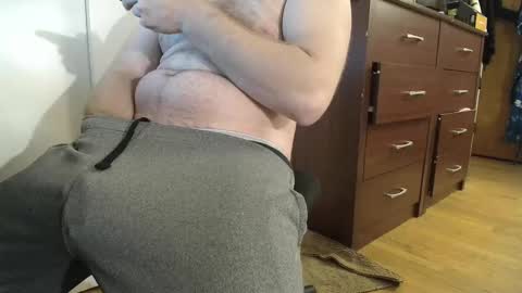 Hockey Player online show from December 12, 3:10 am