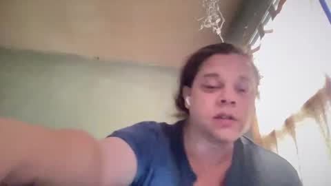 Hollys Drive threw Side Of CB. online show from November 6, 4:21 pm