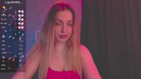 holly_molly8 online show from January 26, 5:02 pm