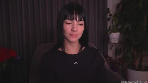 Snapshot of hollylinder_ chatting on October 23, 2:02 am Holly Linder online show from October 23, 2:02 am