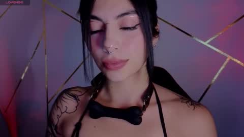 holly online show from January 16, 9:57 pm