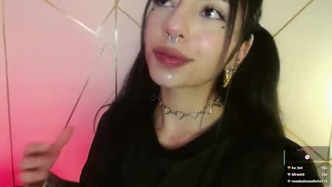 holly online show from March 1, 6:43 pm