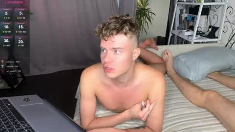 holy_eggs_00 online show from July 20, 6:16 am