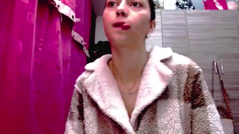 Juli online show from February 11, 4:38 am