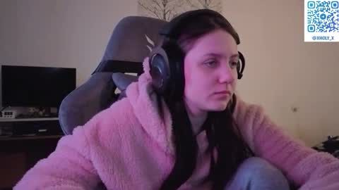 Kviki online show from February 7, 3:09 am