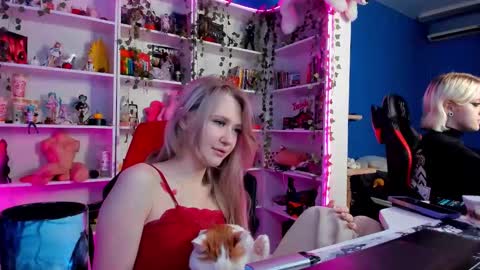 Rumi online show from December 3, 11:00 am