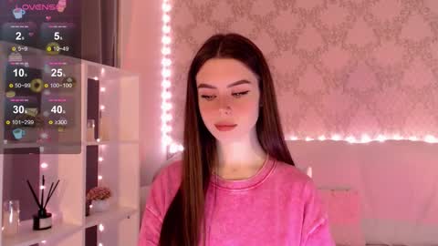 Mia online show from September 13, 3:53 am