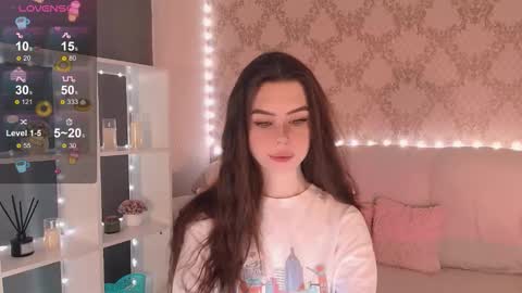 Mia online show from January 14, 4:09 am