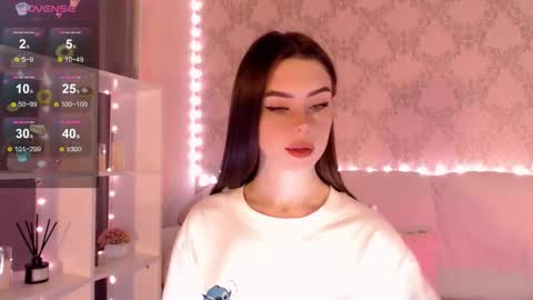 Mia online show from September 12, 3:52 am