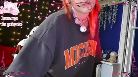 Honelints boyblonde hair AsterMIntfemboybrown hair online show from February 13, 8:56 pm