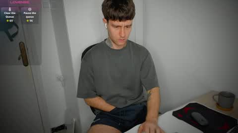 Andrew online show from April 11, 6:51 am