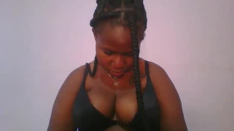 Snapshot of honey_beb chatting on October 23, 8:16 am honey_beb online show from October 23, 8:16 am