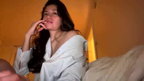 honey_laila online show from February 18, 7:32 am