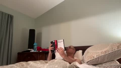 honey_man14 online show from July 28, 8:52 pm