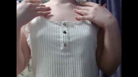 Lina online show from December 15, 11:39 am