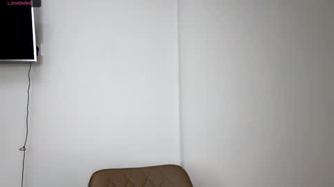 yani  online show from September 23, 12:59 am