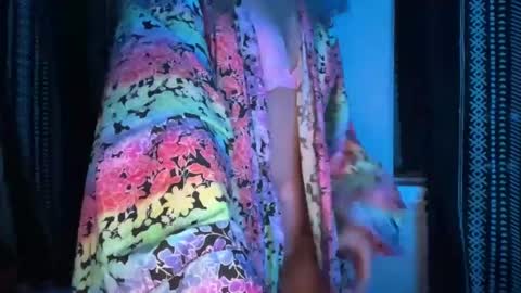 honeybun_z online show from February 7, 6:03 am