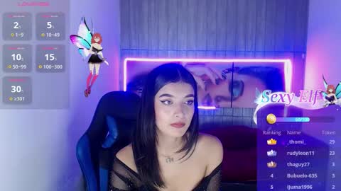 HONEY LUXE online show from February 6, 8:29 am