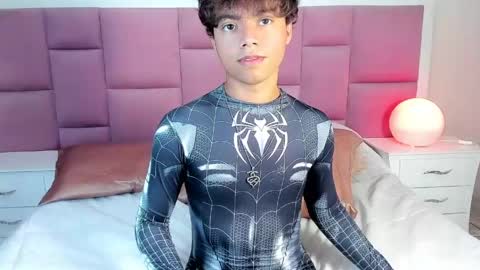 honeymoon_sariel online show from May 11, 2:45 pm