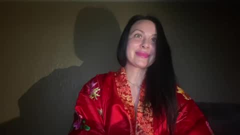 honeyvibe26 online show from May 13, 5:55 pm