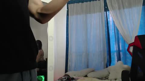 honeywhisper69 online show from September 27, 7:33 pm