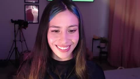    online show from February 14, 10:25 pm