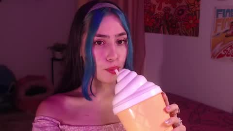    online show from December 4, 11:19 pm