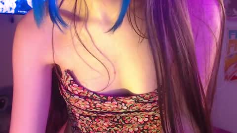    online show from December 3, 1:47 am