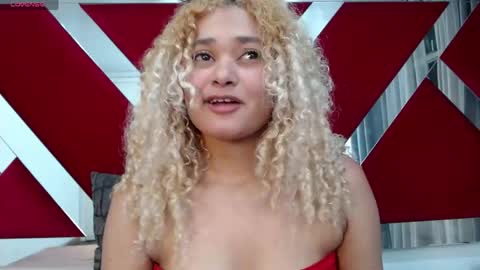 hope_marshall online show from May 23, 6:31 am