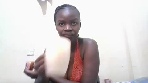 Snapshot of hope_terry chatting on October 19, 5:56 am hope_terry online show from October 19, 5:56 am