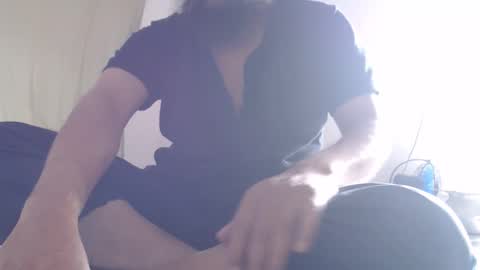 horhoar online show from November 25, 9:30 am