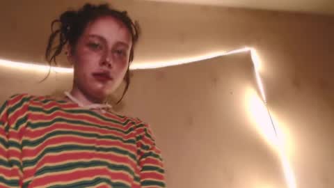 Roxy online show from May 22, 7:53 pm
