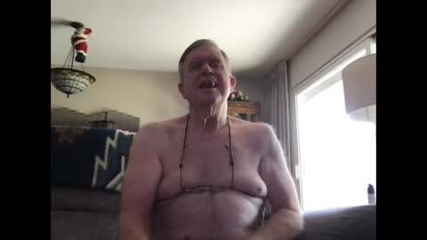 horndog online show from December 16, 6:27 pm