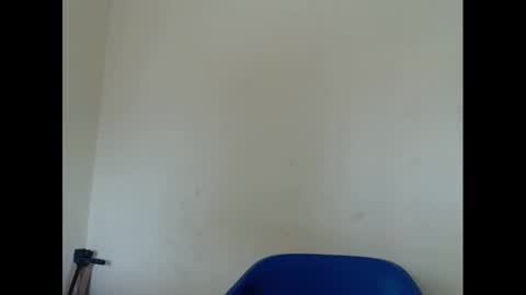 horny4bum online show from February 13, 11:06 am